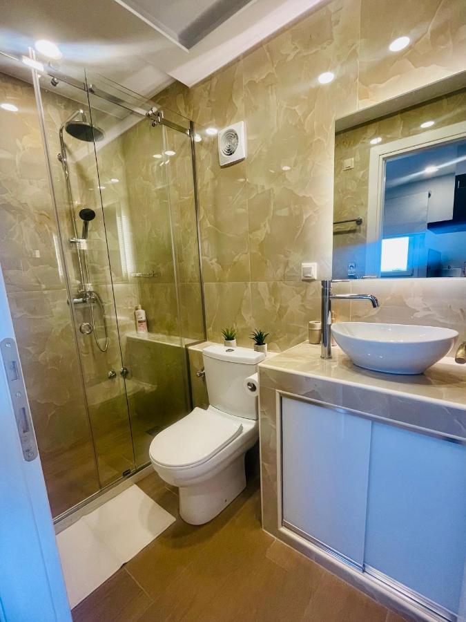 Iris Luxury House Leilighet Agioi Deka  Eksteriør bilde