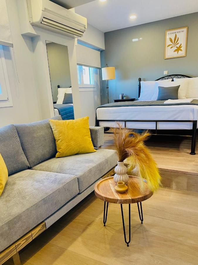 Iris Luxury House Leilighet Agioi Deka  Eksteriør bilde